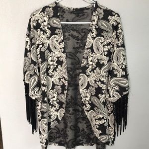 Cardigan with fringe sleeves